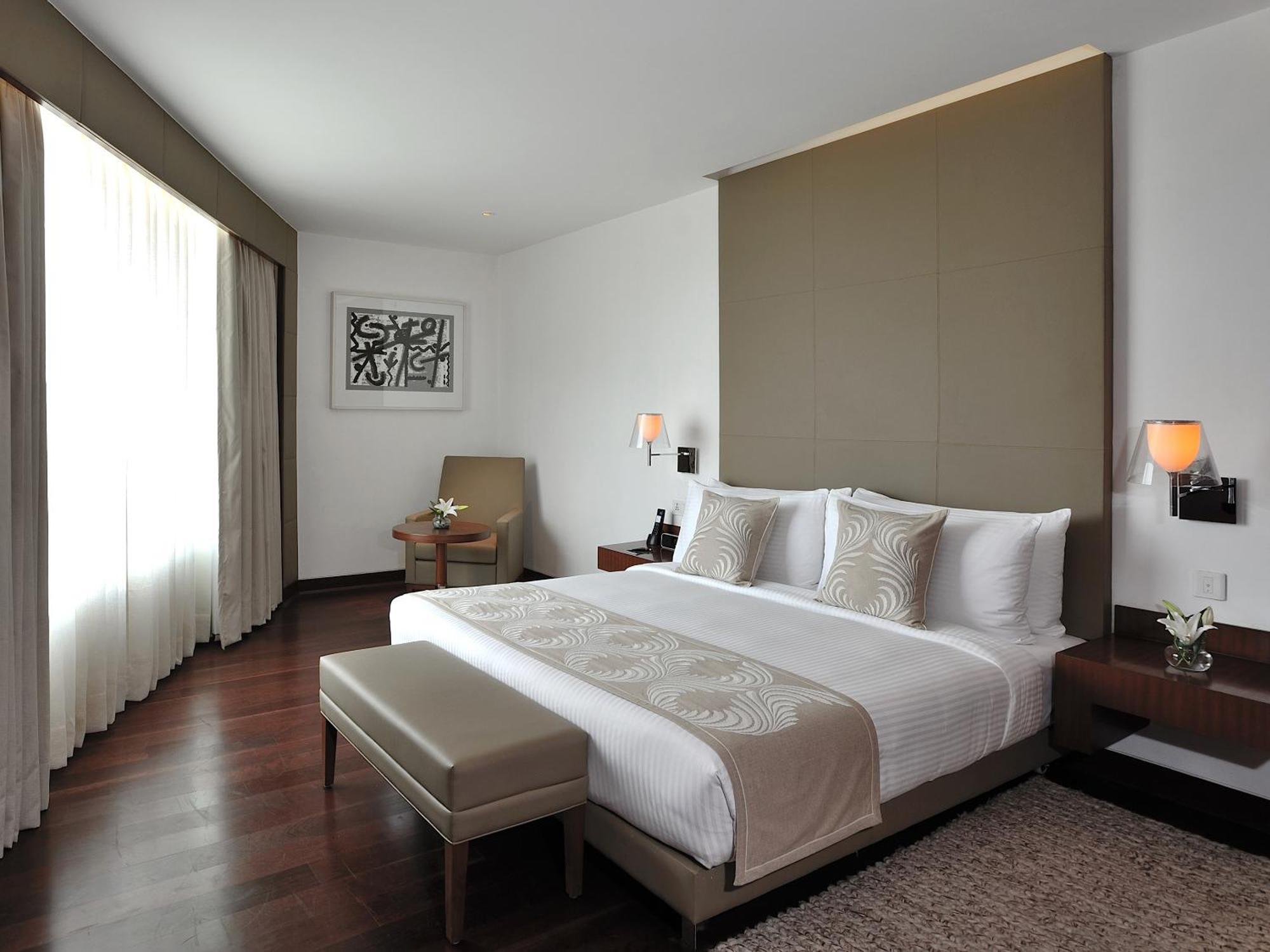 The Anya Hotel-Golf Course Road غورغاون المظهر الخارجي الصورة