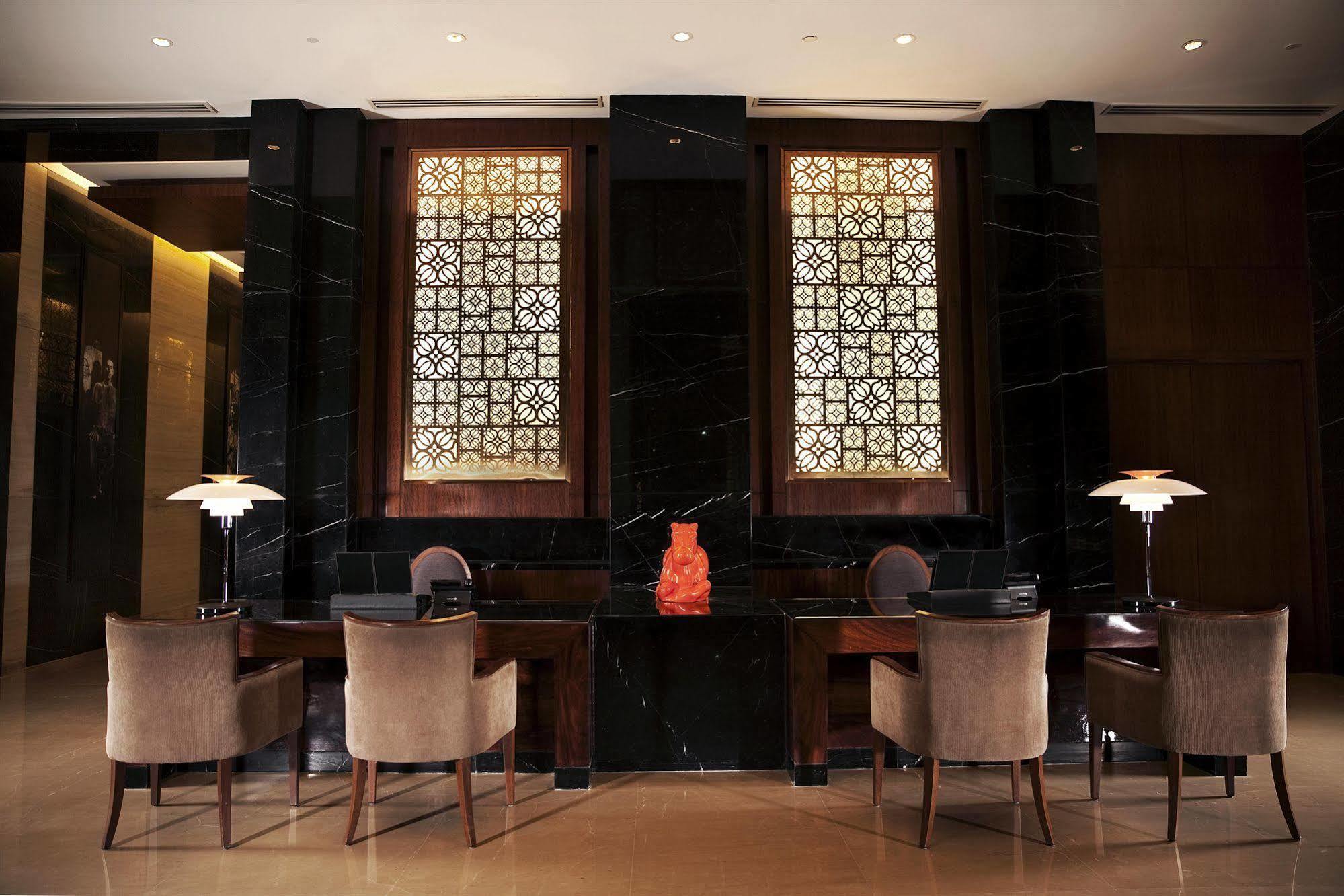 The Anya Hotel-Golf Course Road غورغاون المظهر الخارجي الصورة